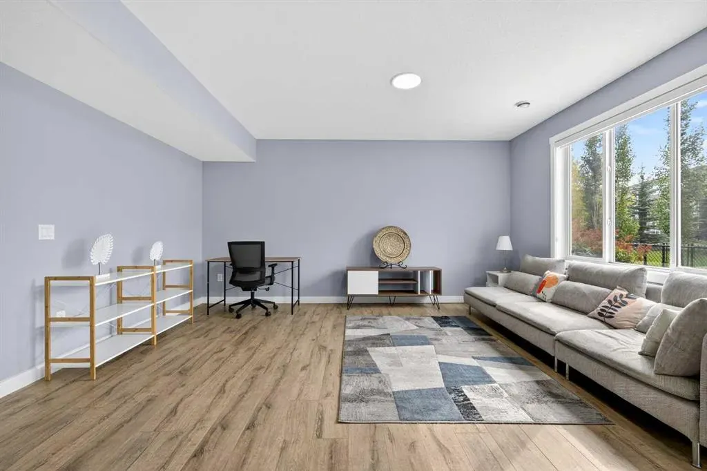 107 Legacy Landing SE