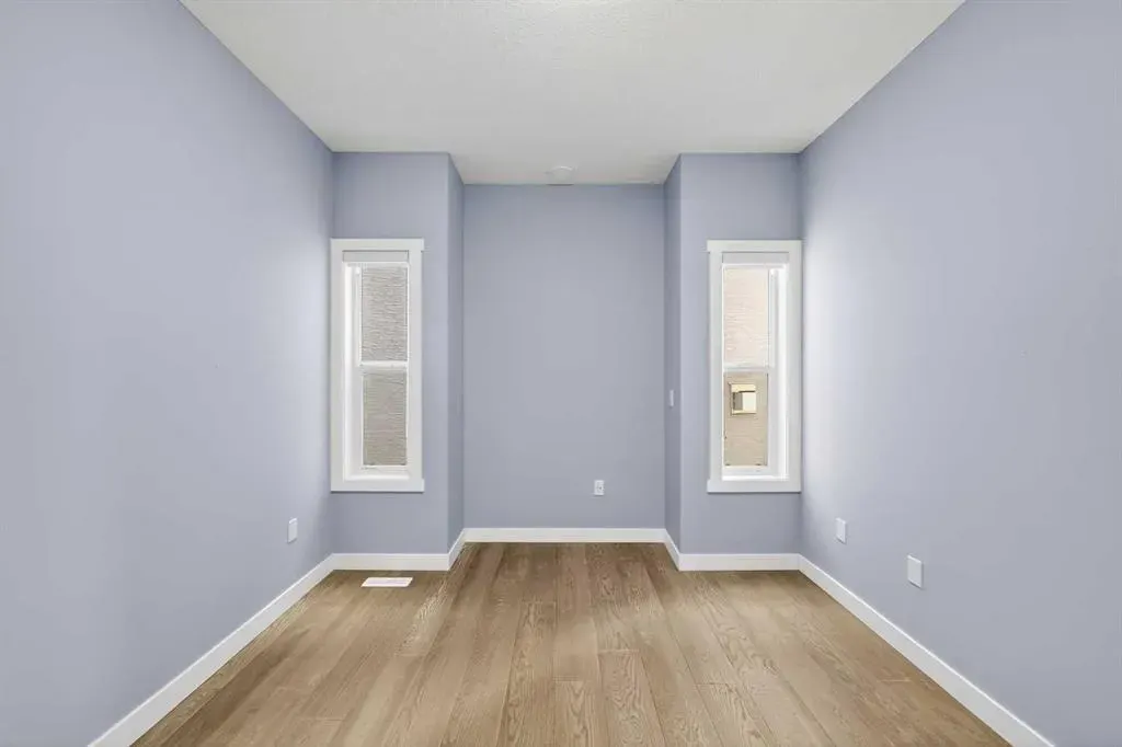 107 Legacy Landing SE