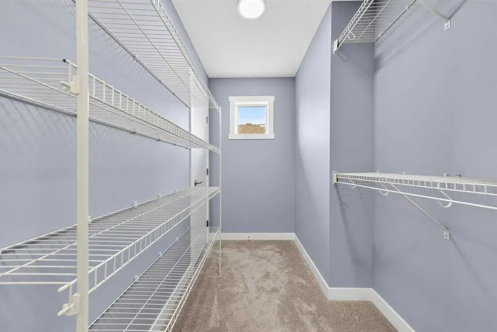 107 Legacy Landing SE