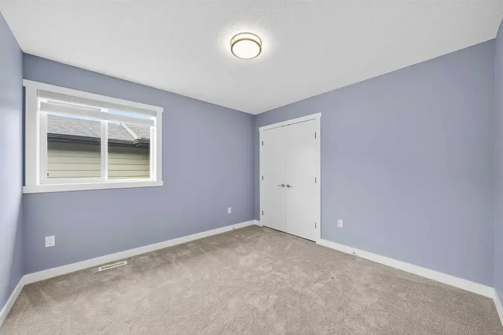 107 Legacy Landing SE