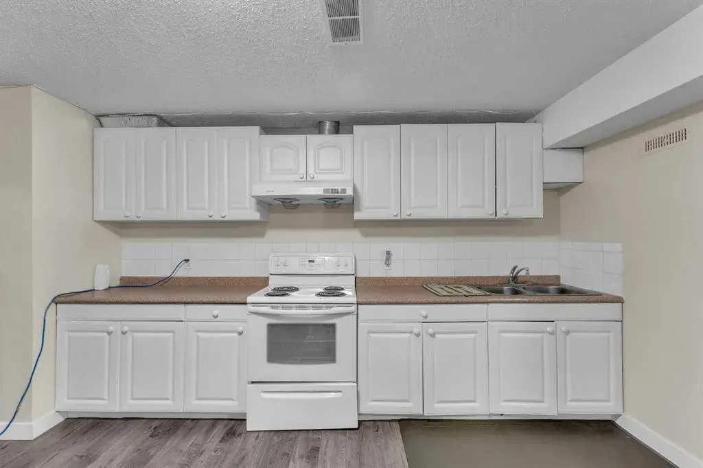 138 Saddlecrest Park NE