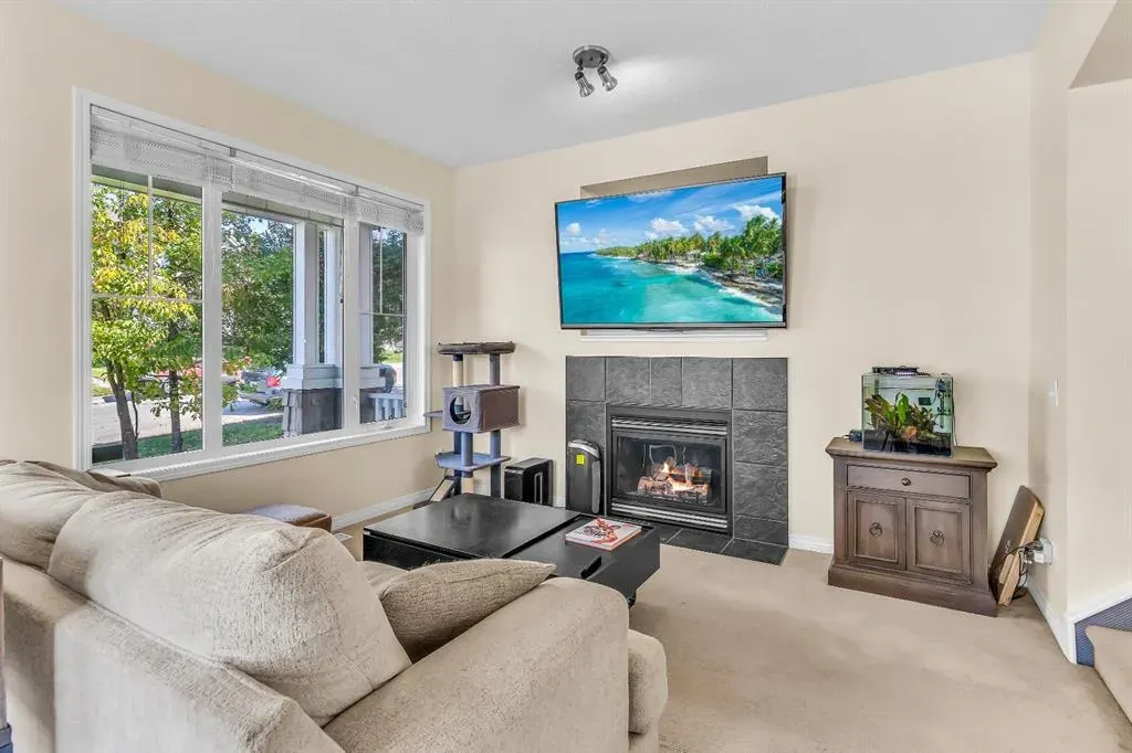 140 Tuscany Ridge Terrace NW