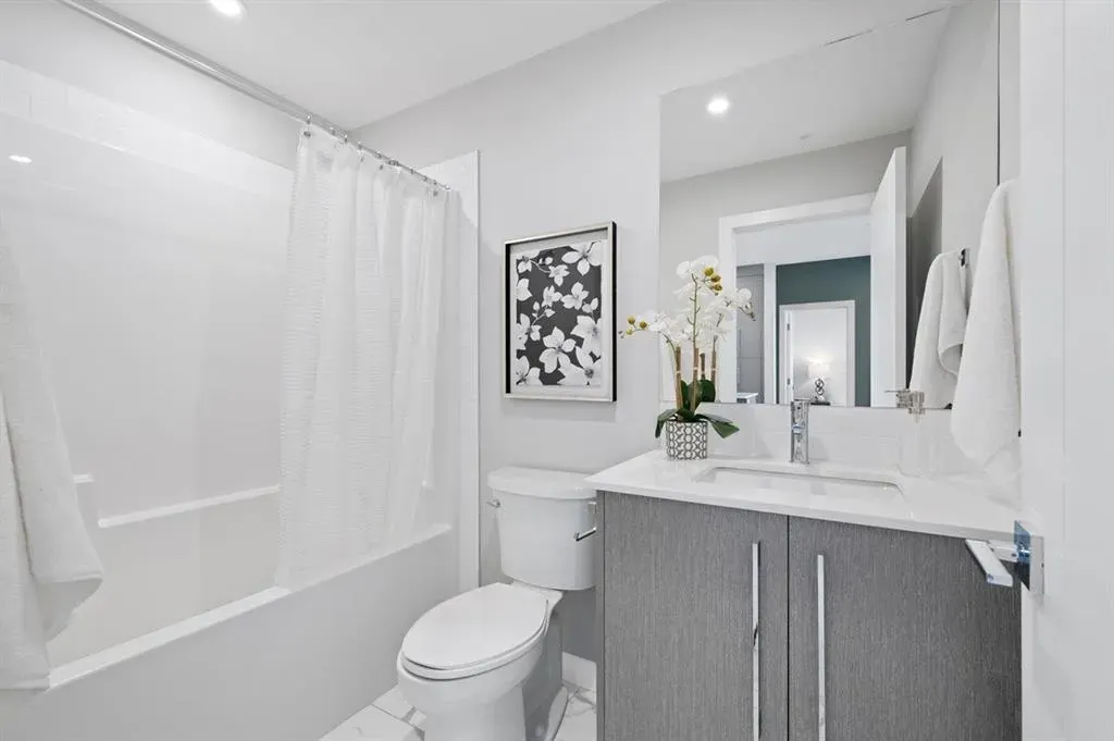 395 Skyview Parkway NE, #2307
