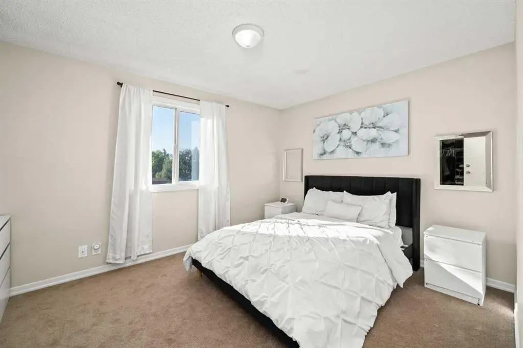 52 Applecroft Road SE