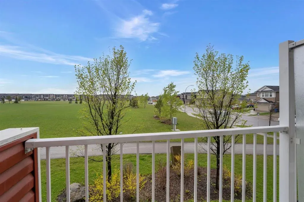 27 Redstone Circle NE