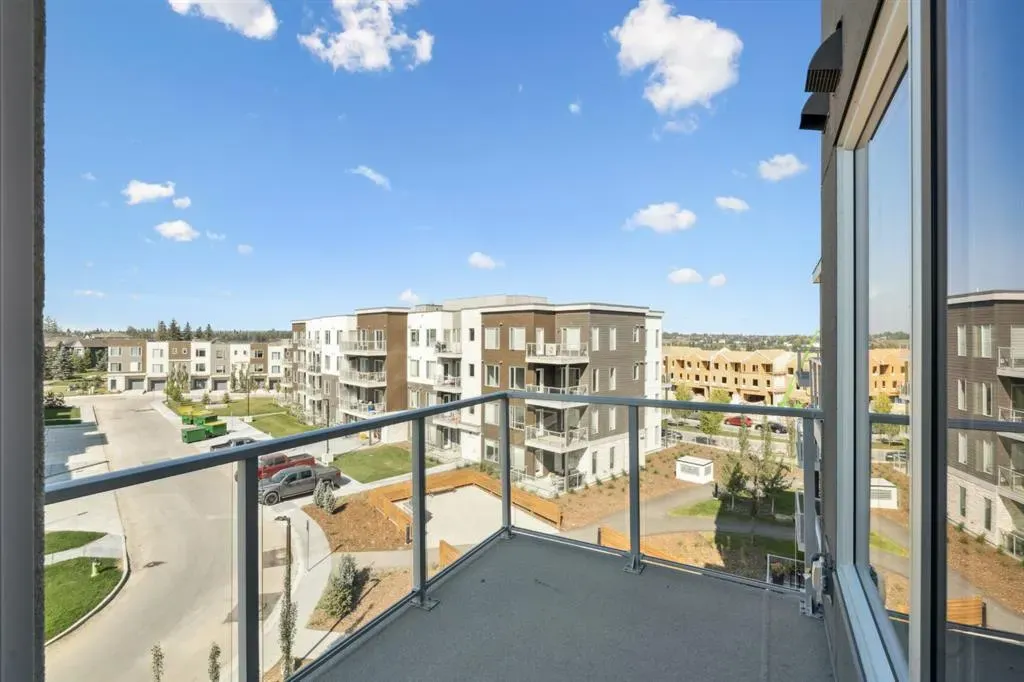 700 Shawnee Square SW, #412