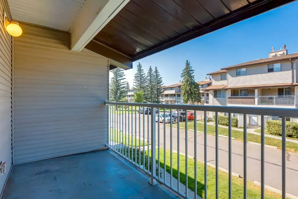 200 Brookpark Drive SW, #221