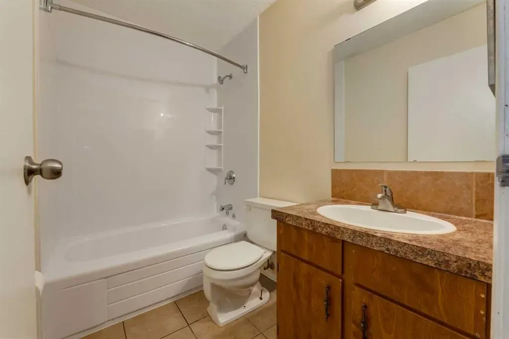 200 Brookpark Drive SW, #221
