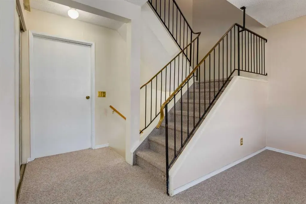 200 Brookpark Drive SW, #221
