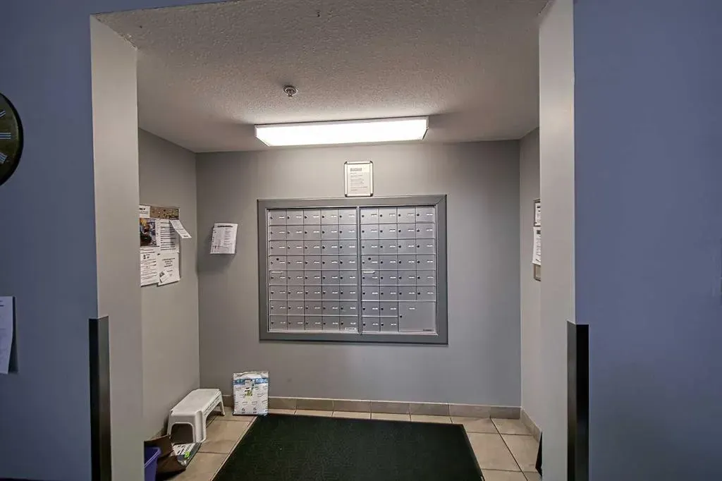 52 Cranfield Link SE, #242
