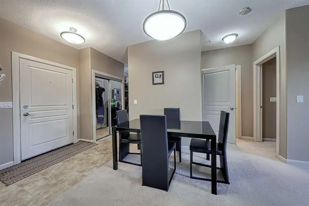 52 Cranfield Link SE, #242