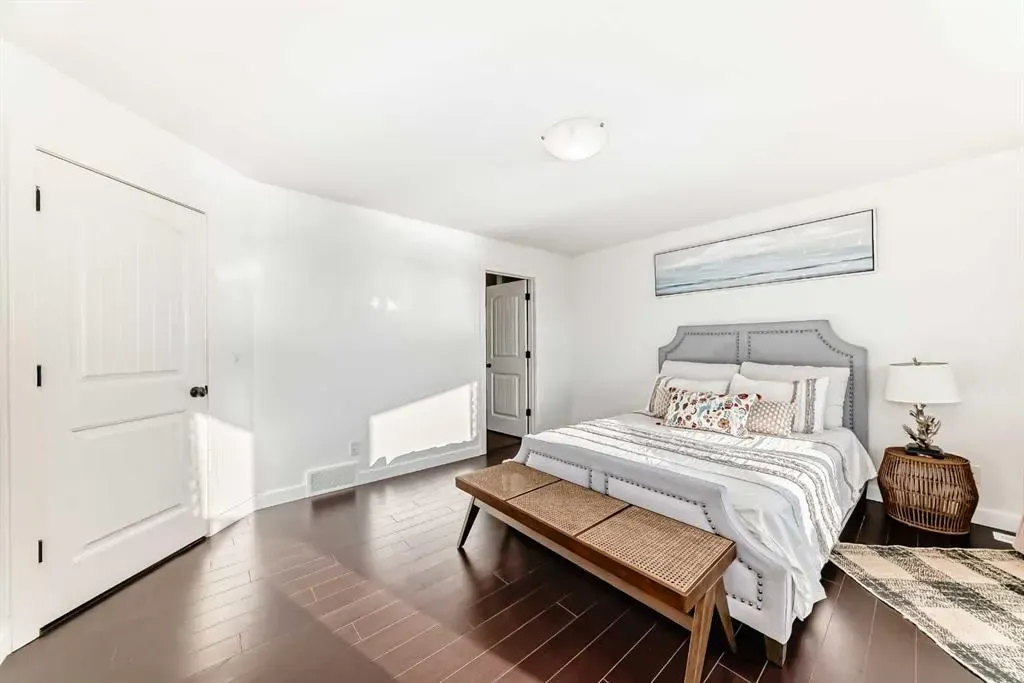 83 Bridlecrest Street SW