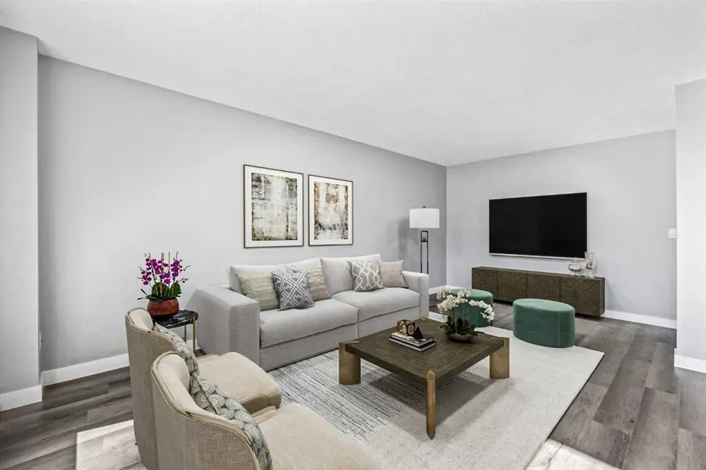 4455D Greenview Drive NE, #204