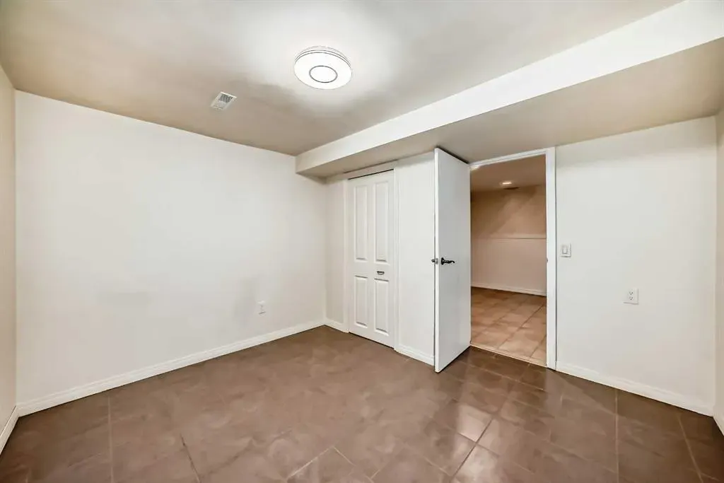 5531 Dalhart Hill NW