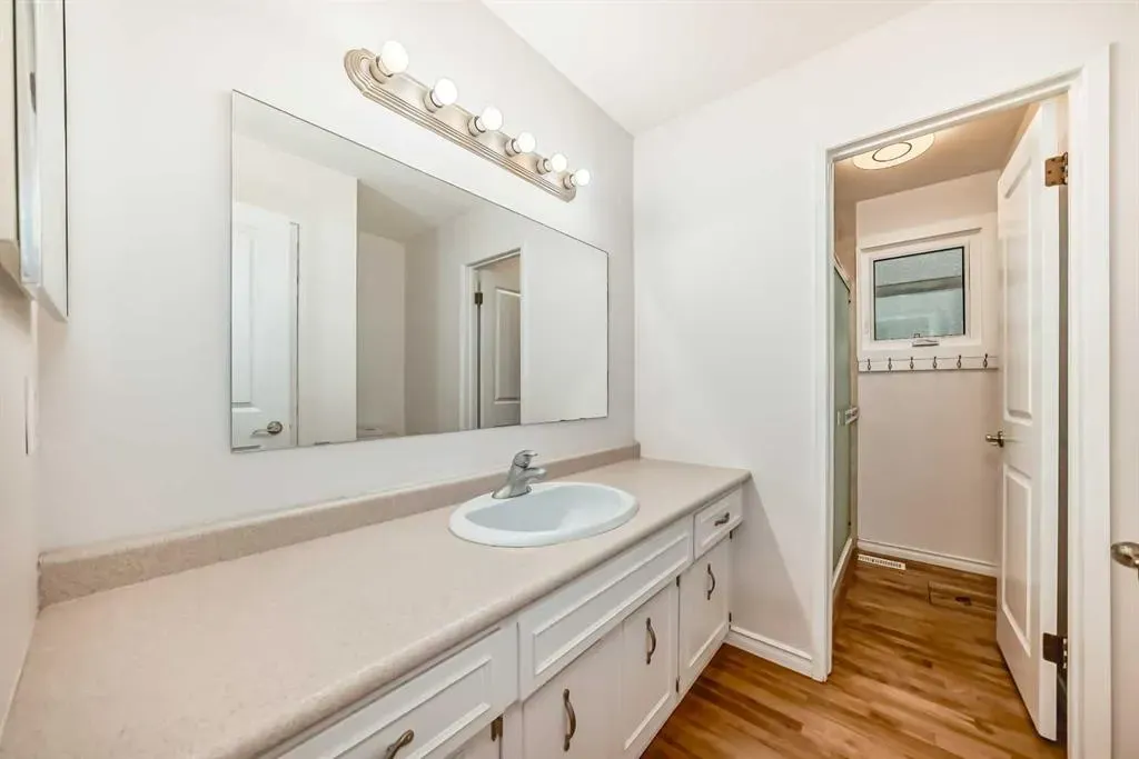 5531 Dalhart Hill NW