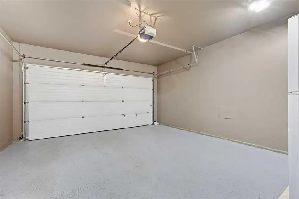 129 Luxstone Green SW