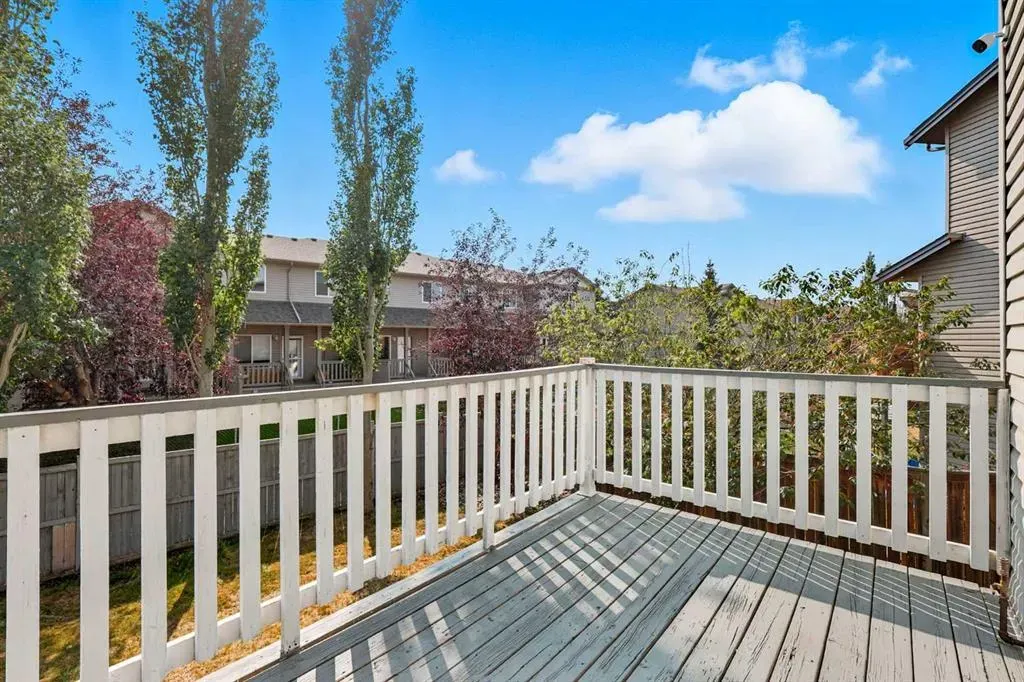 129 Luxstone Green SW