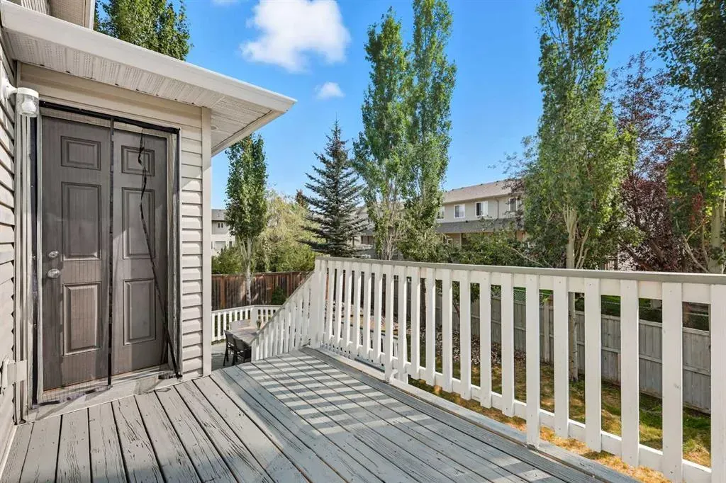 129 Luxstone Green SW