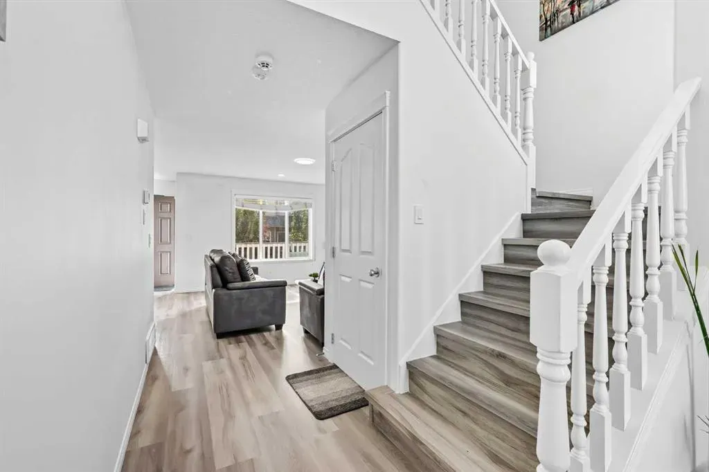 129 Luxstone Green SW