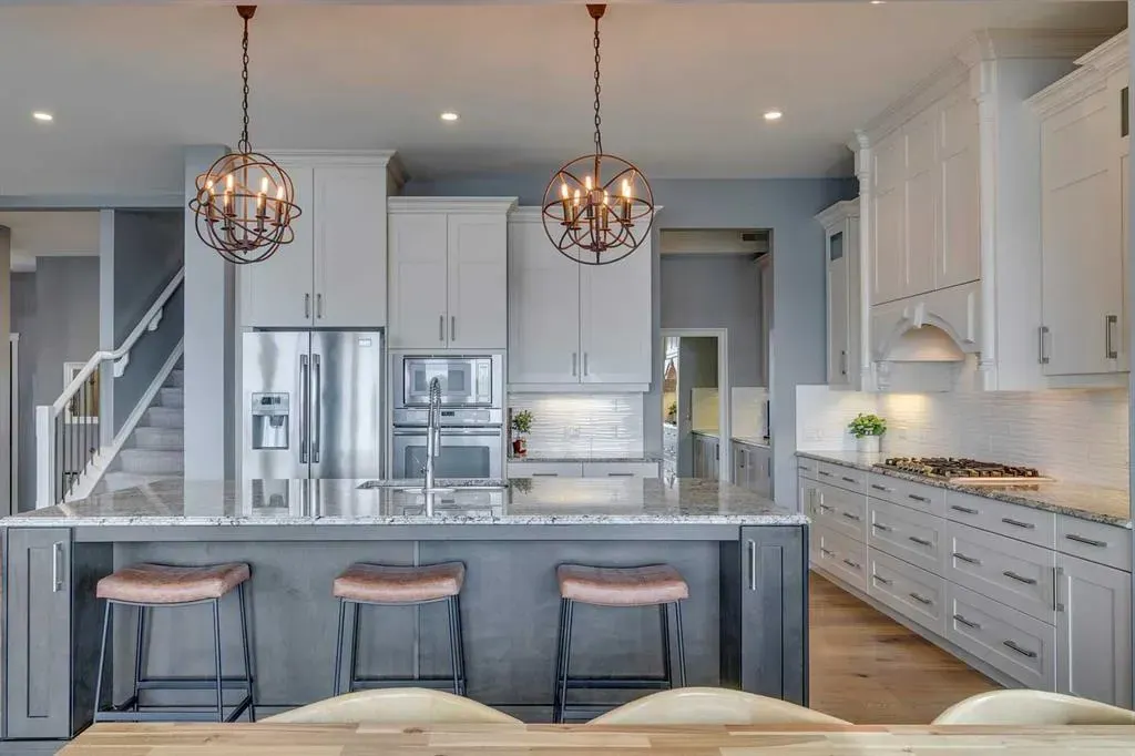 833 East Chestermere Drive