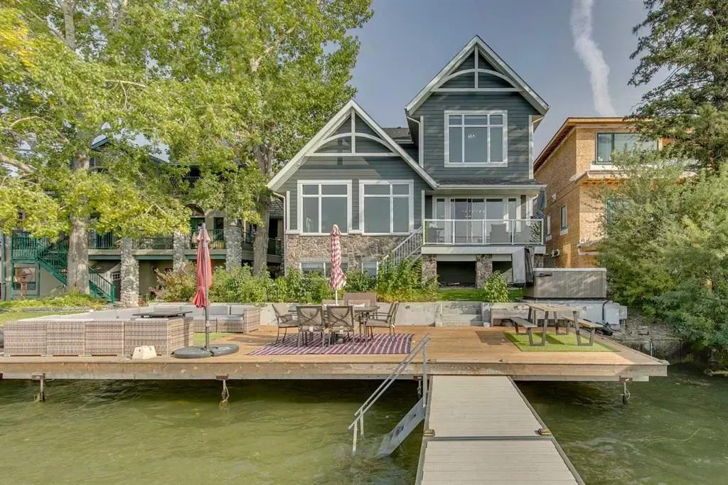 833 East Chestermere Drive