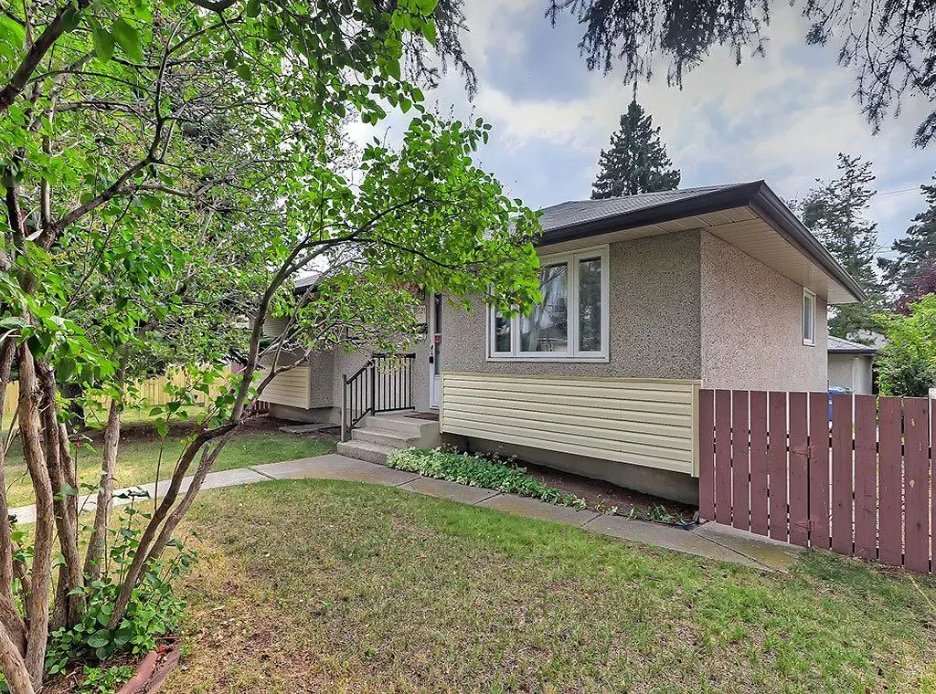 4521 Fordham Crescent SE
