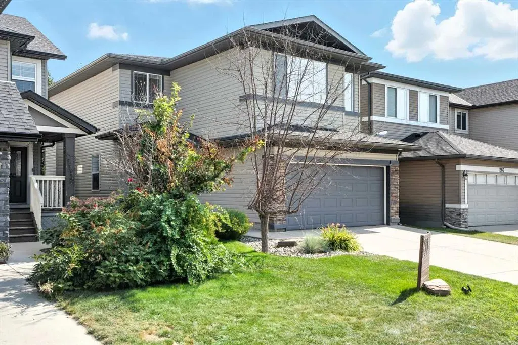 270 Everoak Drive SW