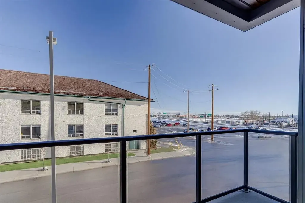 370 Dieppe Drive SW, #214