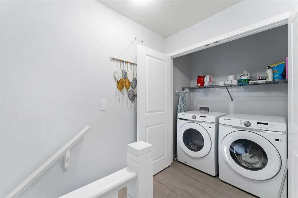 2200 Windbury Greenway SW