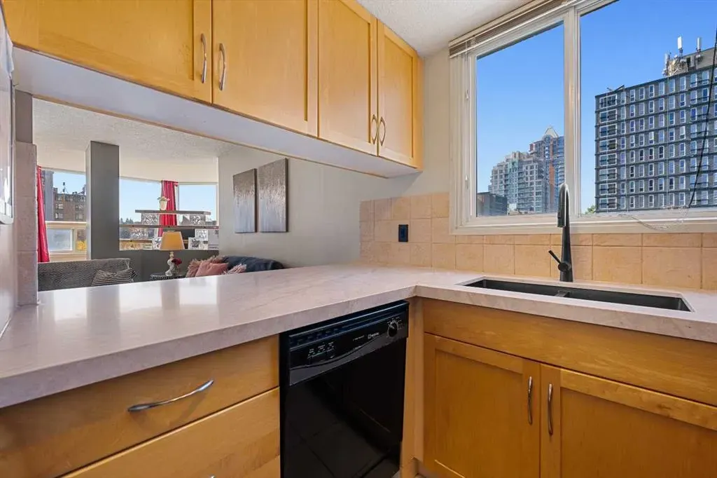 626 15 Avenue SW, #503