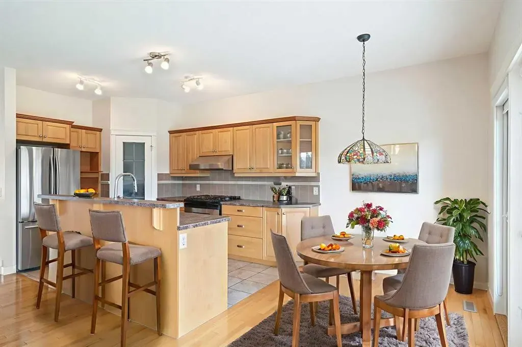214 Shannon Estates Terrace SW