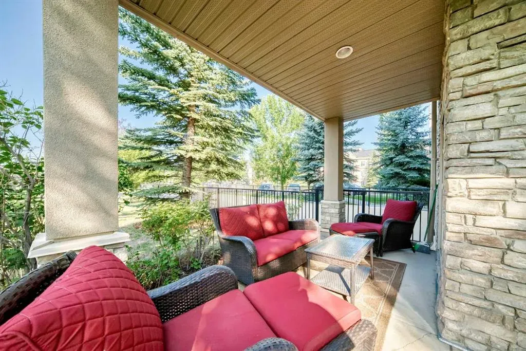 52 Cranfield Link SE, #106