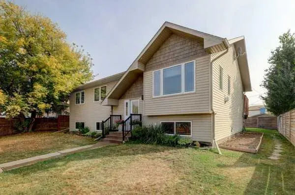 96 Poplar Street
