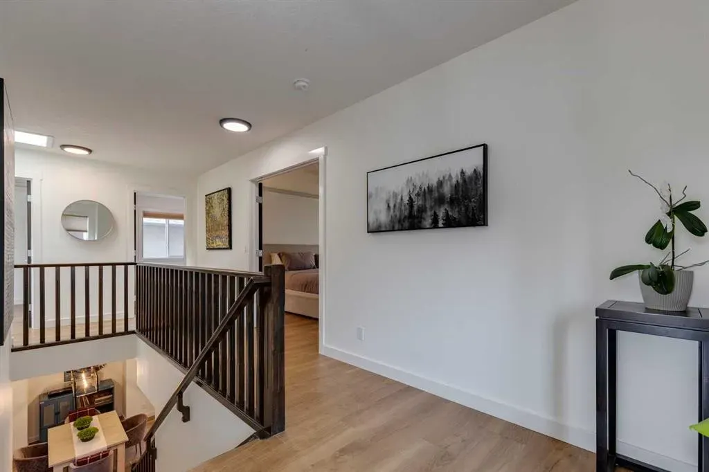 107 Aspen Stone Crescent SW
