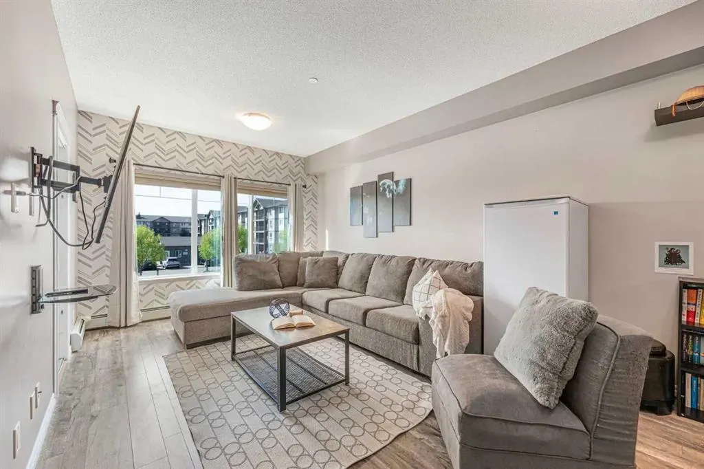 4 Kingsland Close SE, #3207