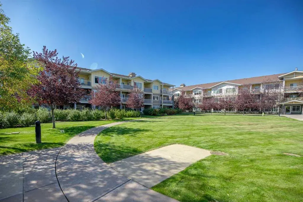 4 Kingsland Close SE, #3207