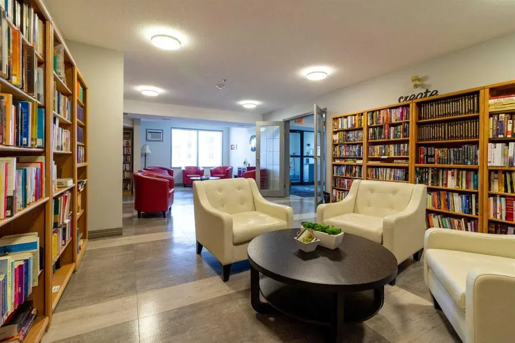 75 1 Avenue S, #428