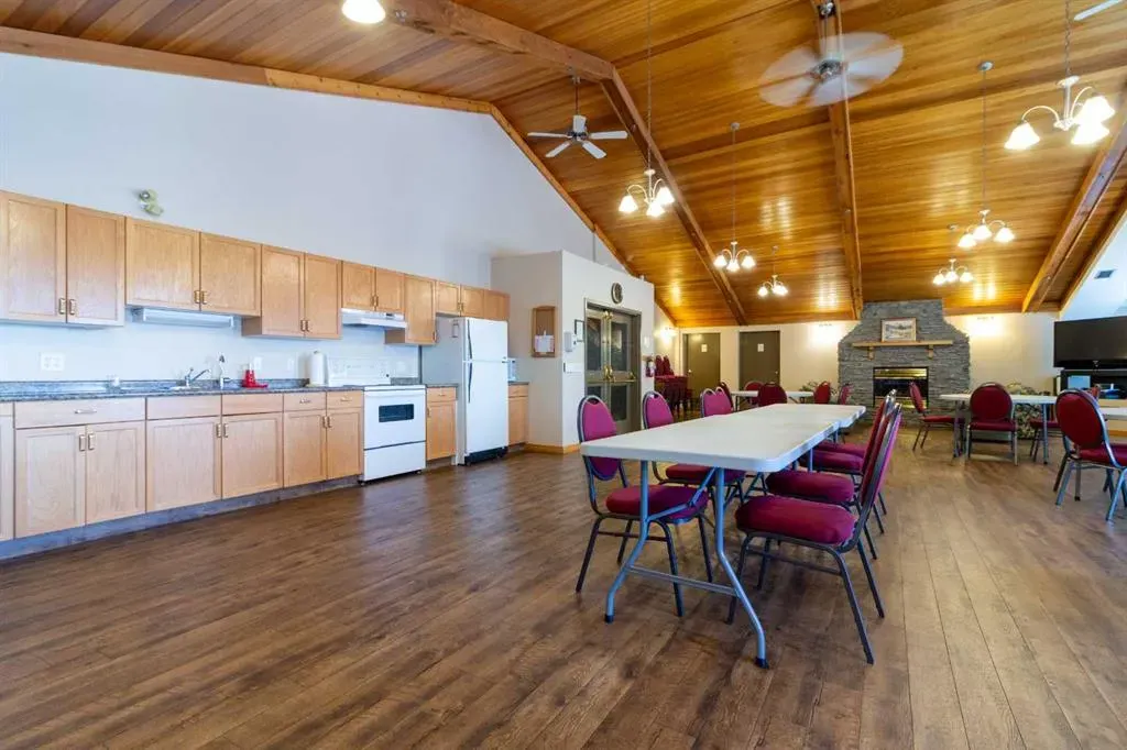 75 1 Avenue S, #428