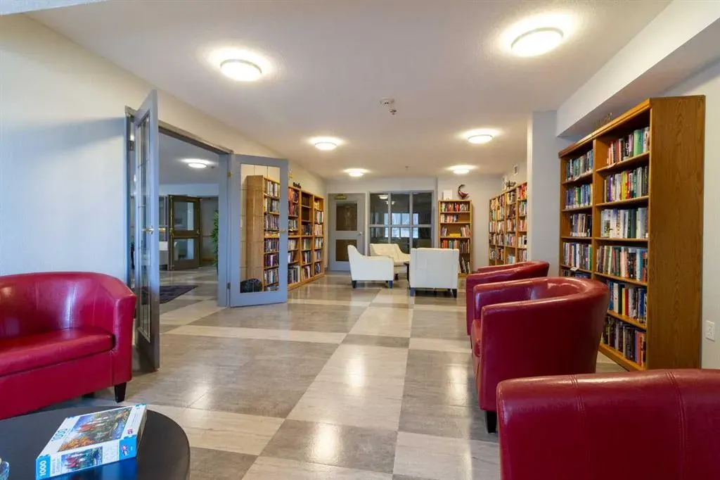 75 1 Avenue S, #428