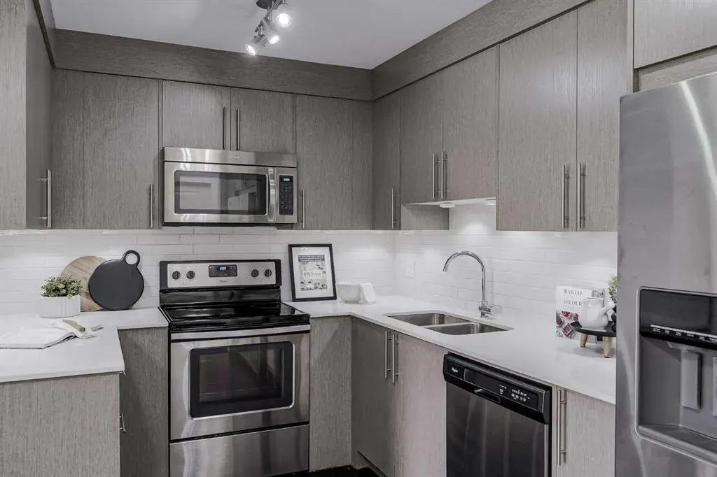 302 Skyview Ranch Drive NE, #7404