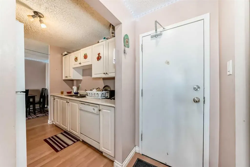 30 Mchugh Court NE, #623
