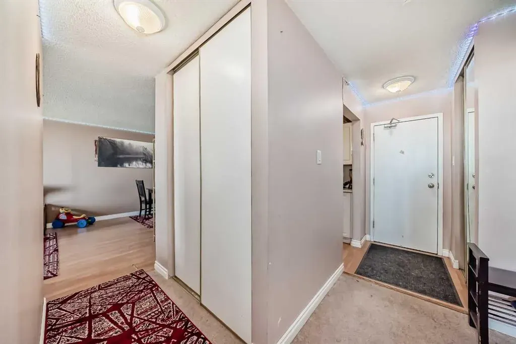 30 Mchugh Court NE, #623
