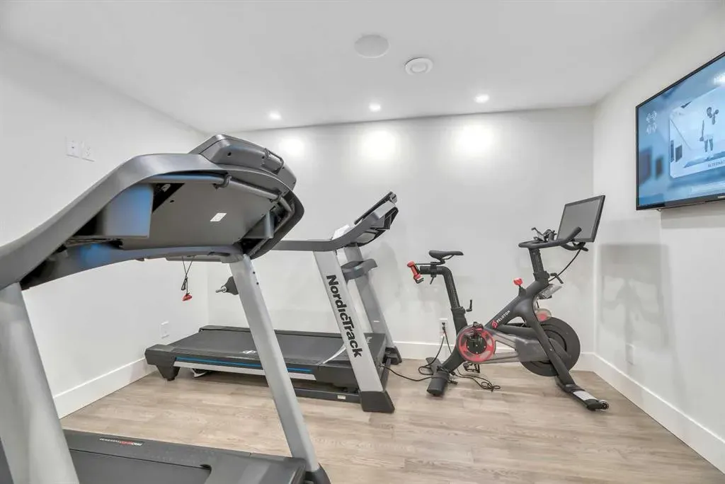 311 Tremblant Heights SW