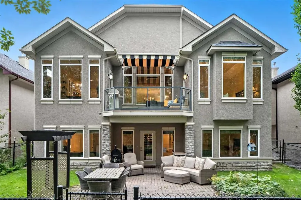 134 Discovery Ridge Boulevard SW