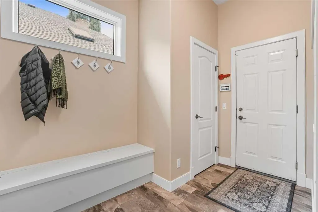 134 Discovery Ridge Boulevard SW