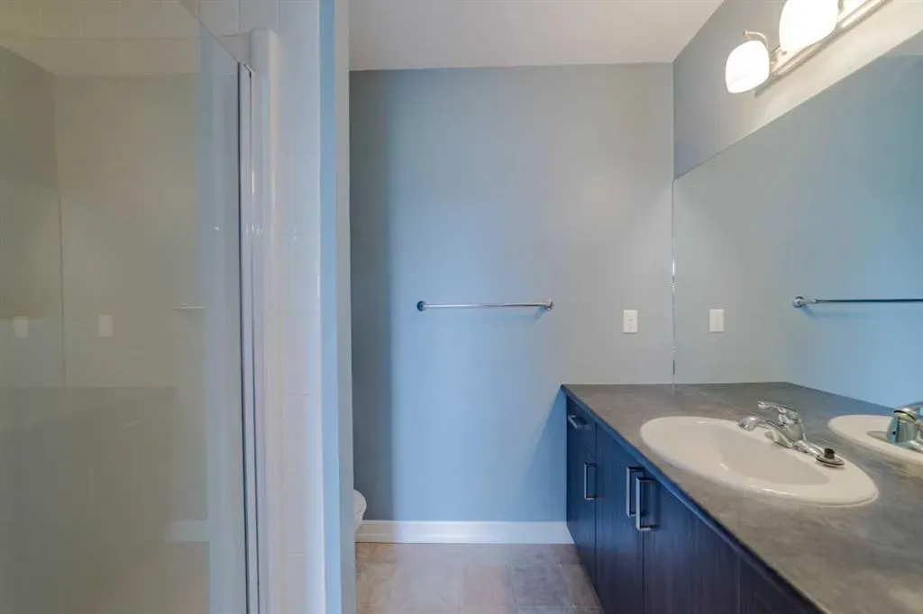 121 Copperpond Common SE, #1218