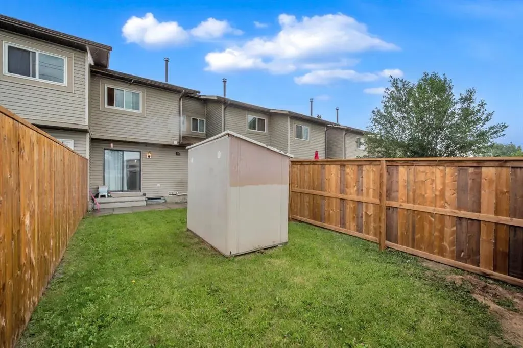 55 Falshire Terrace NE