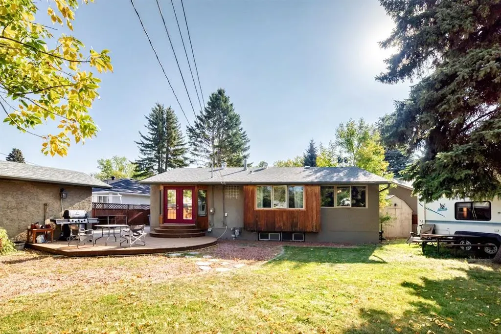 2443 Fir Drive SE