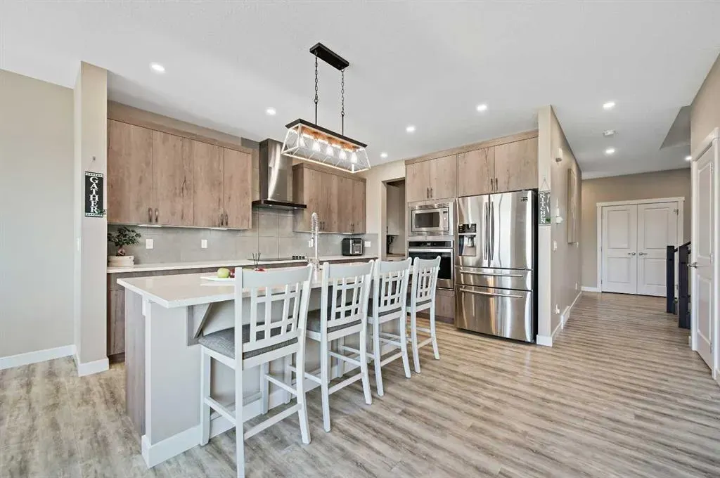 13 Cranbrook Cove SE