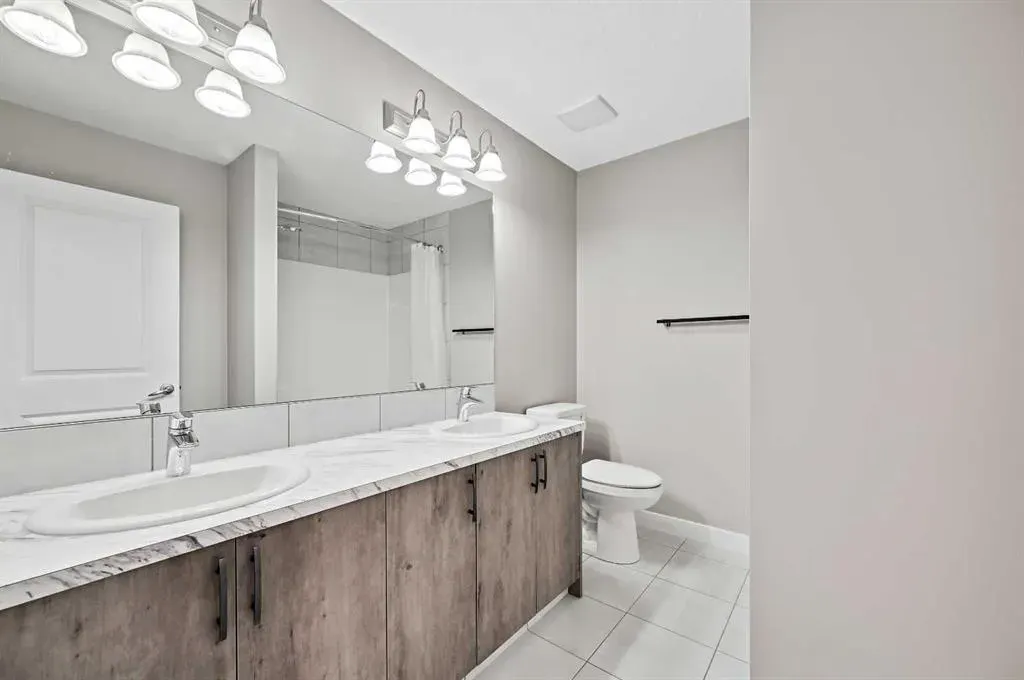 13 Cranbrook Cove SE